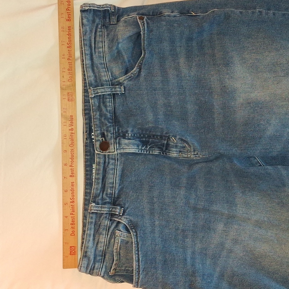 a.n.a. Mid-rise Boyfriend Cropped Size 20W Jeans - Picture 4 of 7